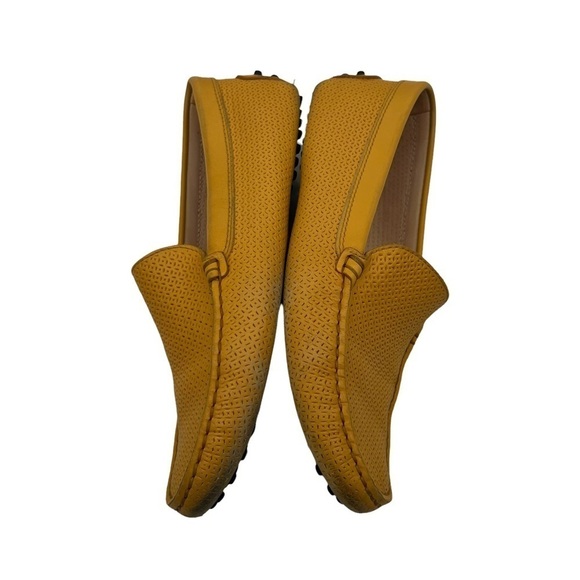 Tod's Yellow Driving Loafer Flats Size 37 Women's - Picture 7 of 9